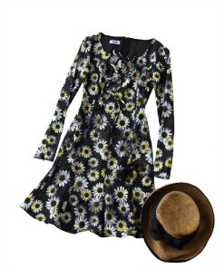 Moschino C&C Daisy Print Dress from 2014 Resort Evachic