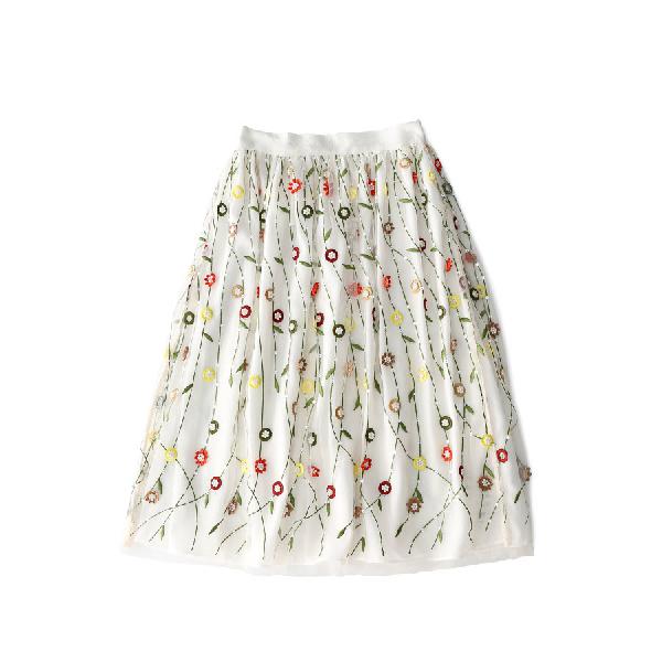 Alice + Olivia Catrina Floral Embellished Tulle Skirt