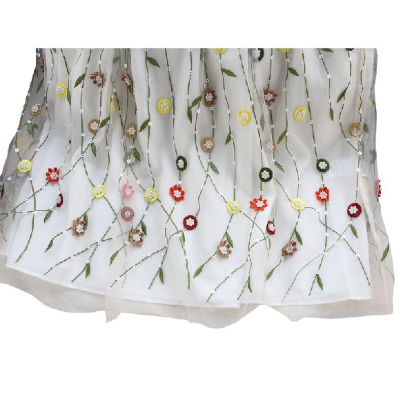 Alice + Olivia Catrina Floral Embellished Tulle Skirt