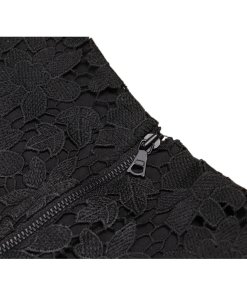 Alice + Olivia Noel Crewneck Short-Sleeve Lace Gown