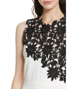 Alice + Olivia Margy Guipure Lace Fitted Dress
