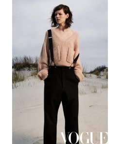 Chloé Chunky Knit V-Neck Patch Pocket Oversize SweaterChloé Chunky Knit V-Neck Patch Pocket Oversize Sweater